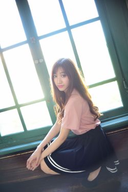 少妇挑战3个黑人惨叫4P国语